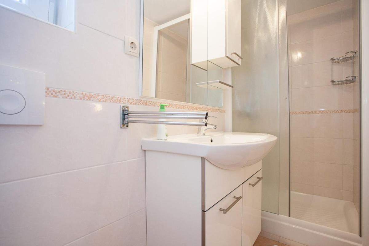 Apartments Melita Крк Екстер'єр фото